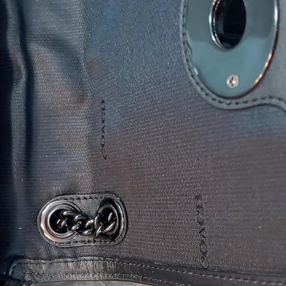 Coach Pebbled Leather Bronze/Black Crossbody/Shoulder Mini Bag With Chain Strap - Picture 6 of 16